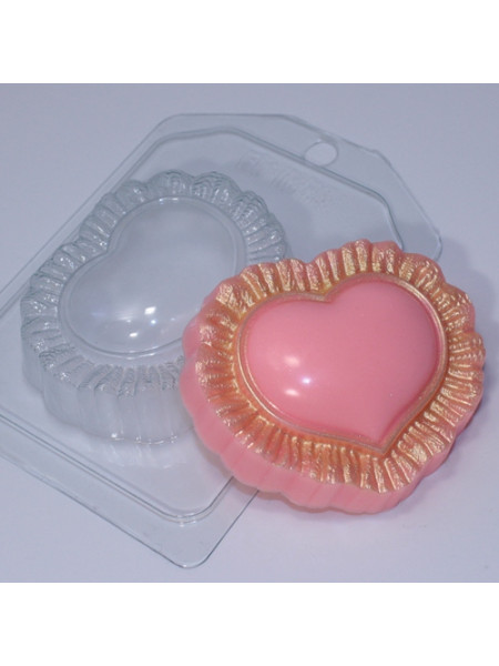 Сердце с кружевными рюшами - форма для мыла пластиковая