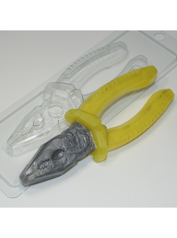 Плоскогубцы  - формочка для мыла ручной работы