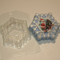 Снежинка под водорастворимку - форма для мыла пластиковая