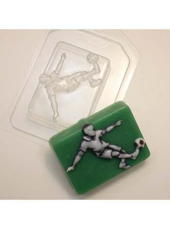 Футболист - формочка для мыла ручной работы