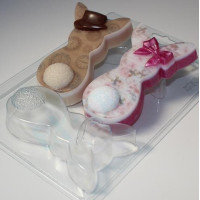 Кролики плоские парочка — форма пластиковая для мыла, шоколада