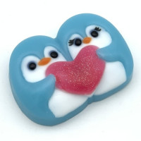 Пингвины парочка с сердцем - форма для мыла